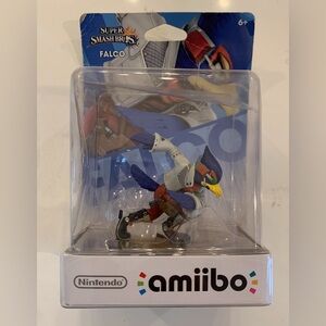 Nintendo Super Smash Bros FALCO Amiibo NEW Sealed 2015